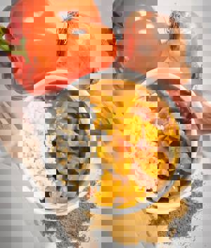 HOT Mega Yummy Chicken Curry, Peppers And Fluffy Rice 10